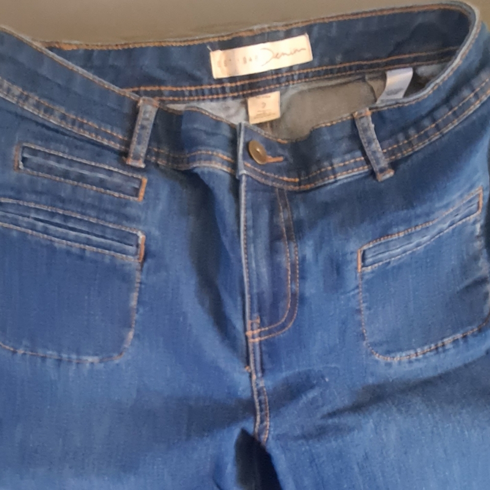 Bellbottom high-waisted lightweight Jeans